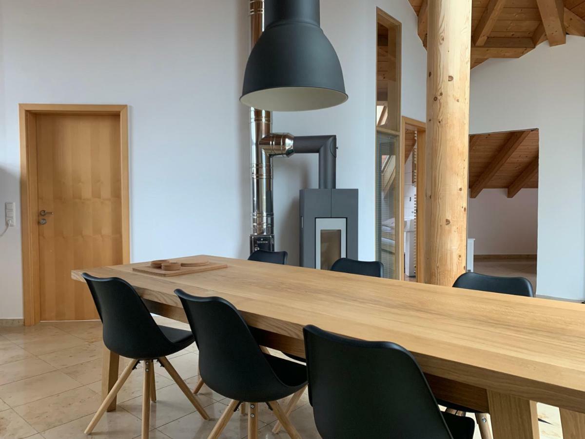 City Dachterassenwohnung Rosenheim Buitenkant foto